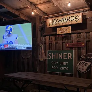 Enjoy a game and a smoke