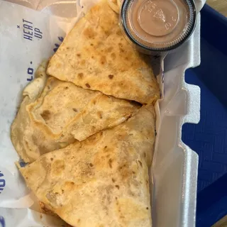 CHICKEN QUESADILLA