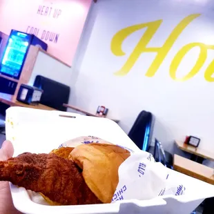 Howdy Hot Chicken