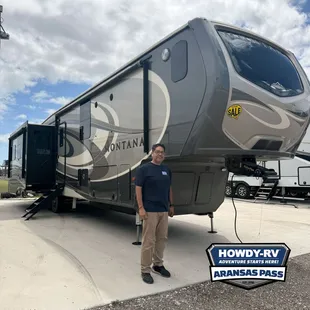 Woohoo!! Another happy camper!  Congrats Mr. Casarez on the Montana 3921FB! Welcome to the Howdy RV family! Safe travels &amp; enjoy it!