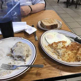 Serious deliciousness! Served hot, this southern fried steak and savory  sausage gravy is BETTER then the local Brighton Country chain. Wow!