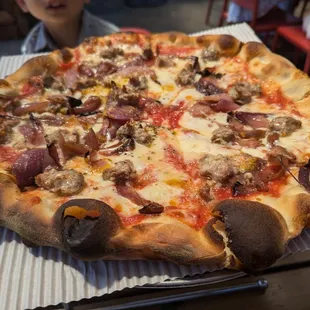 Sausage and roasted pepper pizza