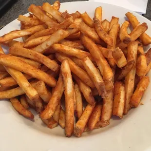 Seasoned fries, a classic done right!