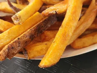 Mad Mike's Burgers & Fries