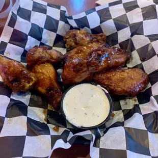 Wednesday Wing Special