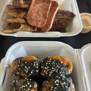 Howzit Special with Yum Yum sauce and Musubi Bomb.
