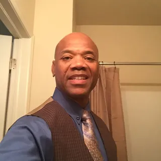 Tony R.