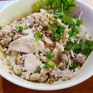 Hoy Ka Noodle w/ chicken, dry style - my go-to dish alongside the Chinese broccoli w/ crispy pork dish!