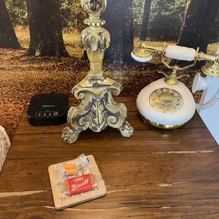 Willis room-USB ports on each side of bed