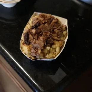 Mac and meat with pulled chicken