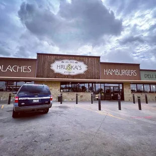 the front of a restaurant