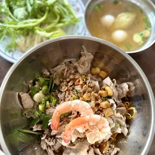 Dai Mì Nam Vang (dry version)- tapioca &amp; egg noodle, sliced pork belly, ground pork, shrimp, fish cake, quail eggs &amp; house sauce.  - Yum!