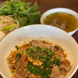 Hu tieu nam vang kho