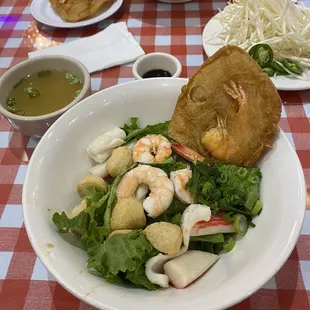 Dry Seafood Noodle