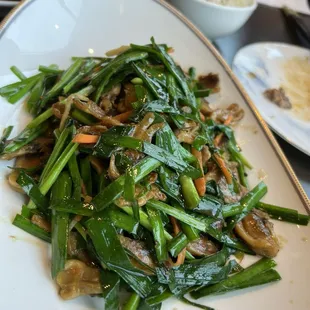 Razor clam with chives