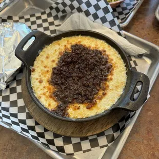 Queso w/ meat
