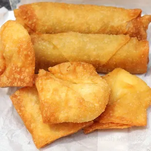 egg rolls, fried won ton