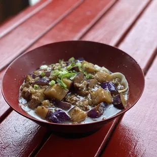 D7. Noodle with Minced Pork and Eggplant Sauce