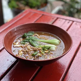 D11. Chongqing Street Noodle