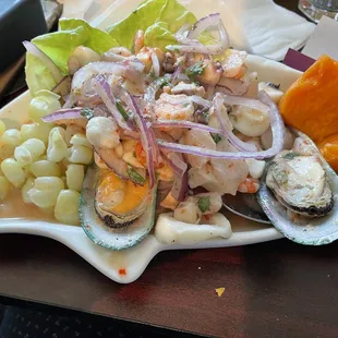 Ceviche Mixto