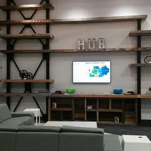 Sitting area with another tv.