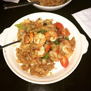 Drunken Noodle