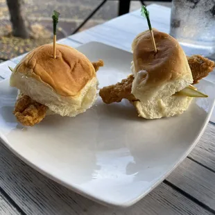 HH Fried Chicken Sliders