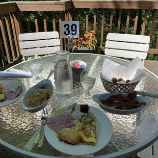 Our beautiful table on the outdoor deck.