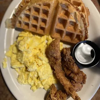 Gold Medal Chicken & Waffles
