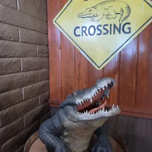 a gator crossing sign