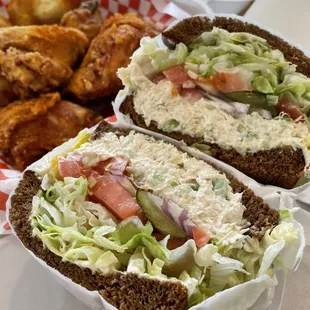 Cashew chicken sandwich- bestttt | IG: veryhangrymary