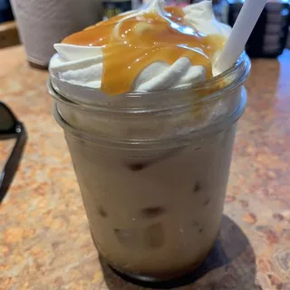 Iced Caramel Macchiato