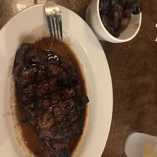 Prime Rib and sautéed mushrooms