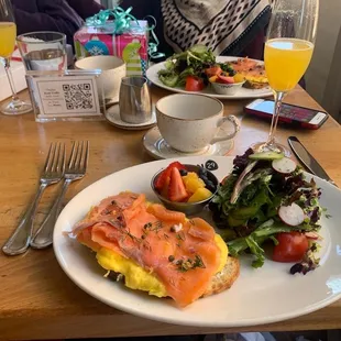 Smoked salmon and scrambled eggs