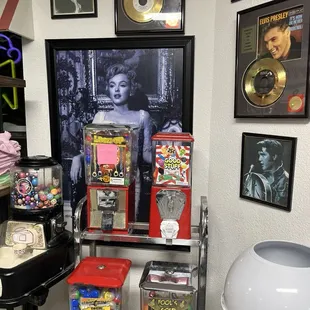 Decor