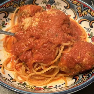 Spaghetti and meatballs