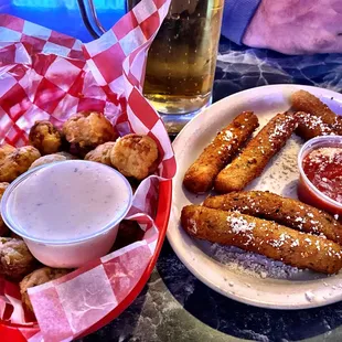 Fried mushrooms and mozzarella