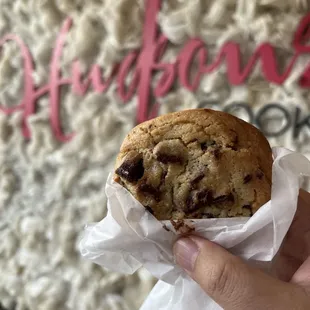 Chocolate chip cookie