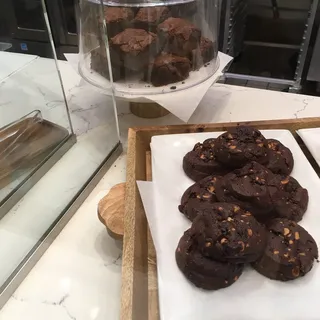 Triple Chocolate Chunk Cookie