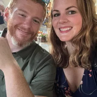 Kristi F.
