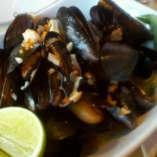 So Hap Xa Vietnamese Mussels