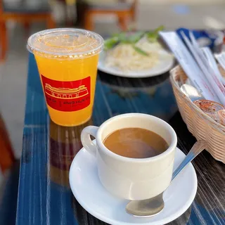 N11. Nuoc Cam Vat - Freshly Squeezed Orange Juice