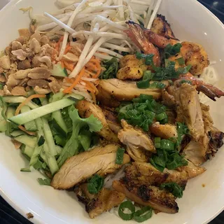 Bun Ga Nuong (grilled chicken)