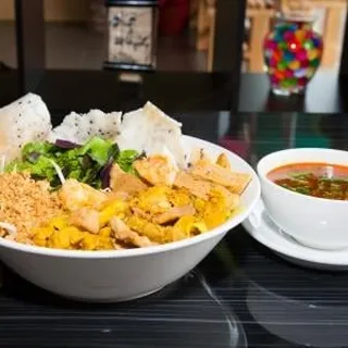 Mi Quang