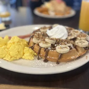 B-N-W Waffle