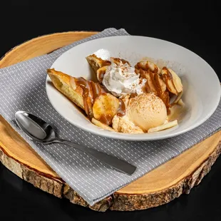 Banana cheesecake desert