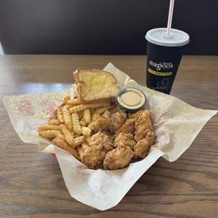 10 piece nuggets, crinkle fries, garlic bread, and Magoo sauce