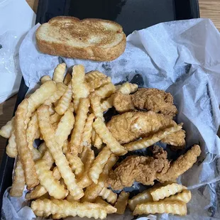 7 piece meal with extra bread because they are out of coke slaw.  Notice anything wrong