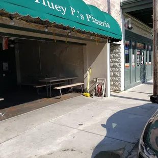 the entrance to the restaurant