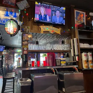 Great Food!  Huey's is Memphis!